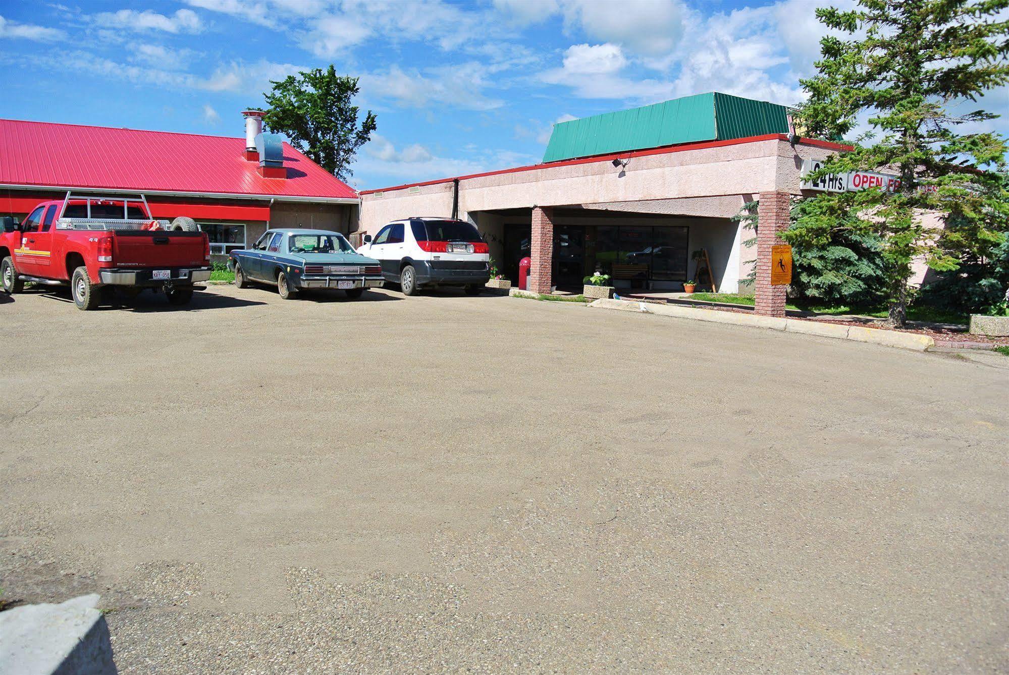 Vegreville Garden Inn Exterior foto